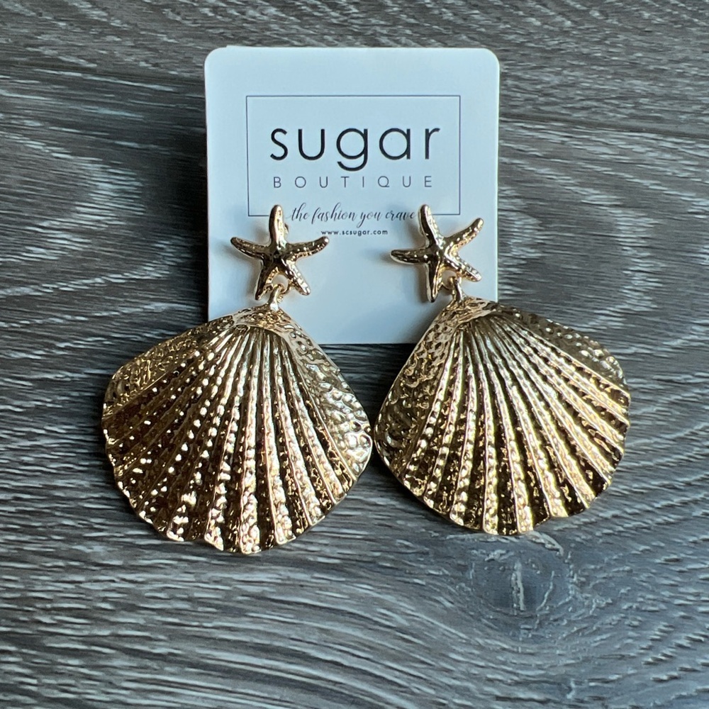 Gold Shell and Starfish Earrings